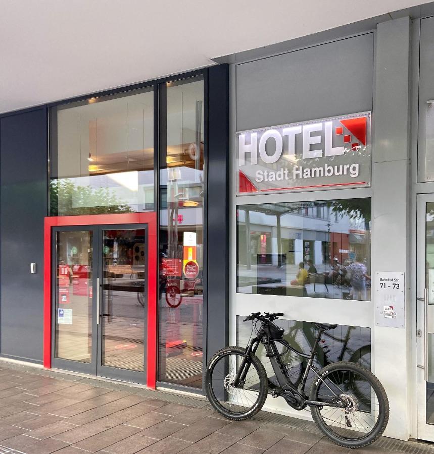 Hotel Stadt Hamburg Am Fluss ساربروكن المظهر الخارجي الصورة